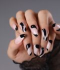 Black Artsy Press On Nails - Image 2